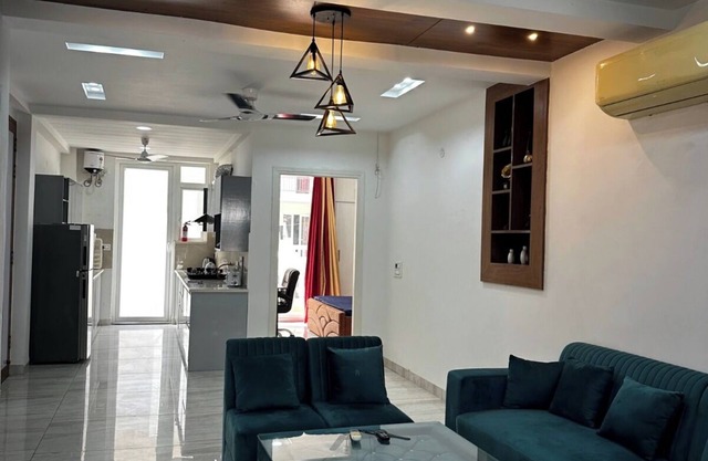 Spacious 3-bedroom apartment with AC, WiFi in wonderful Zirakpur