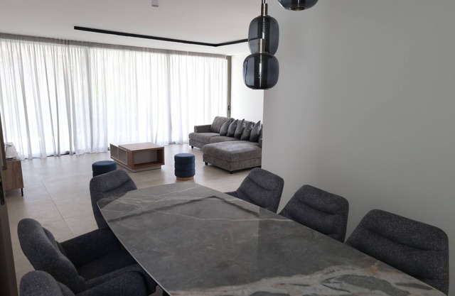 Spacious 3-bedroom apartment in nice Nicosia with AC