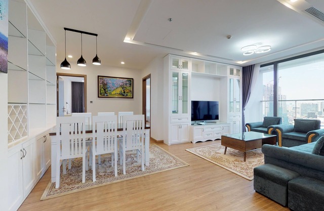 Spacious 3 bedroom apartment with fitness room, in lovely vinhomes metropolis