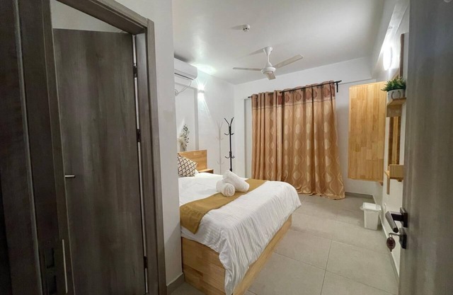 Spacious 3-bedroom apartment with WiFi, AC in charming Phase 02