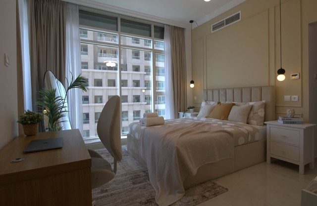 Spacious 3 BR Newly Furnished - Dubai Marina