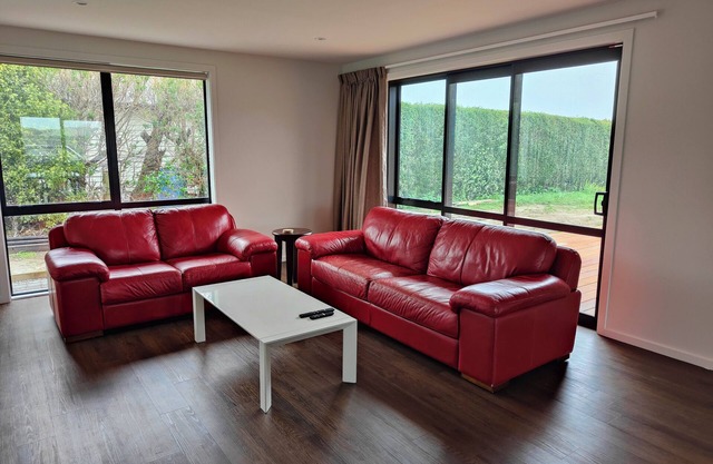 Spacious 3BR with Decks, BBQ, Mountain Views, and Family-Friendly Vibes