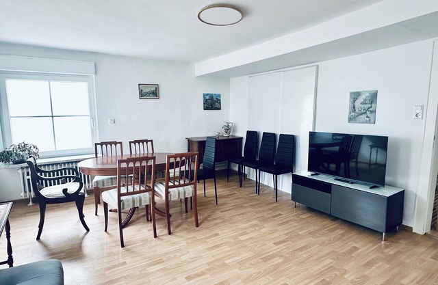 Spacious 4-room apartment with terrace and garden