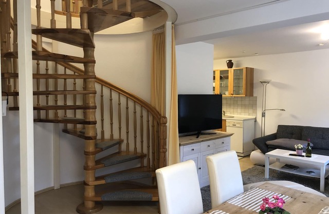 Spacious 4-star * apartment -familienfreundlich- near the lake with garden