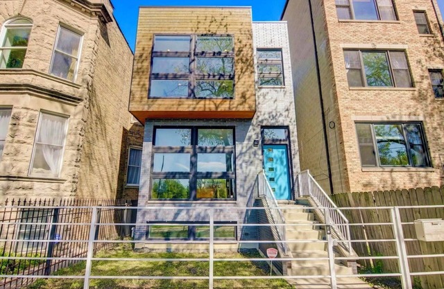 Spacious 5-bedroom house great for large groups