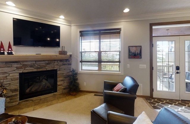 Spacious 6BR Mountain Haven with Hot Tub! by RedAwning
