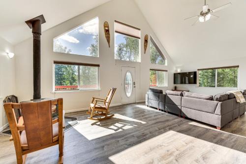 Spacious and Scenic Wasilla Getaway Near Adventures