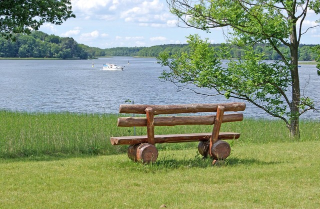 Spacious apartment 110sqm, at SEE, terrace and flower. Panoramic view, lake balcony 26m², south b. 12m²