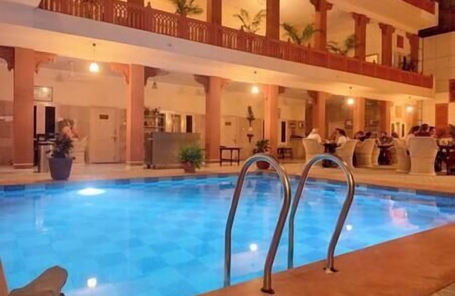 Spacious boutique hotel-suites in jaipur city centre with a lovely pool