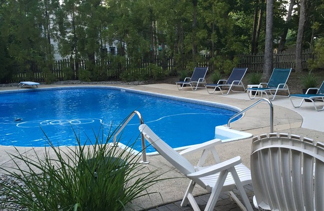 Spacious, clean retreat