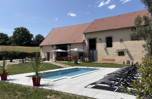 Spacious cottage in Auvergne with private pool for 8 guests
