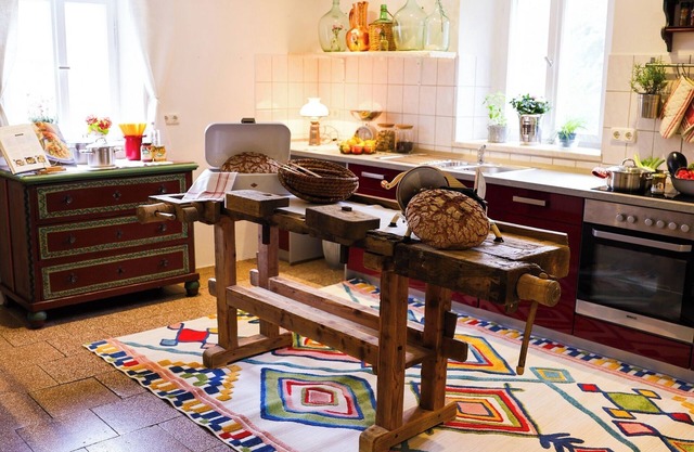 Spacious country house for 10 people