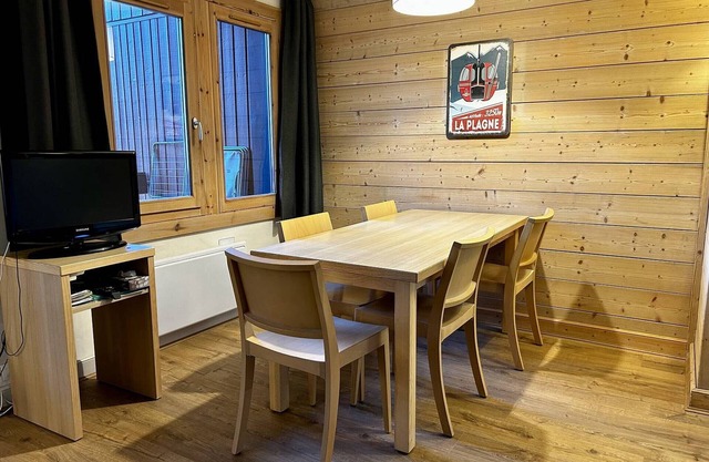 Spacious duplex 2 BDR with shared pool - La Plagne