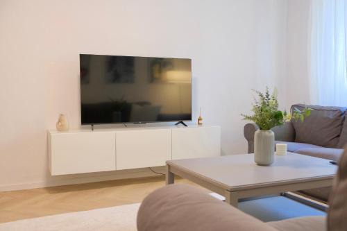 Spacious Design Apartment Würzburg Altstadt I FREE WINE AND COFFEE