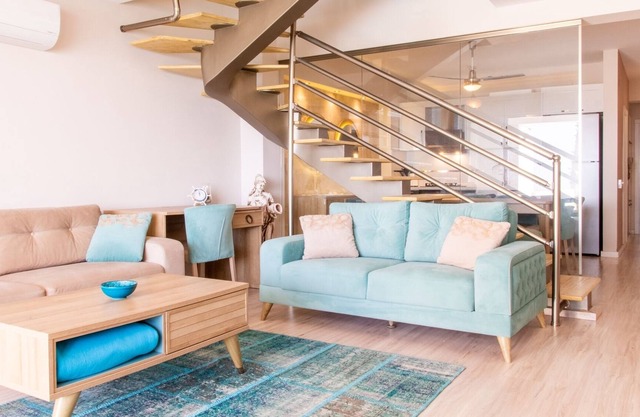 Spacious Flat with Pool in Kusadasi