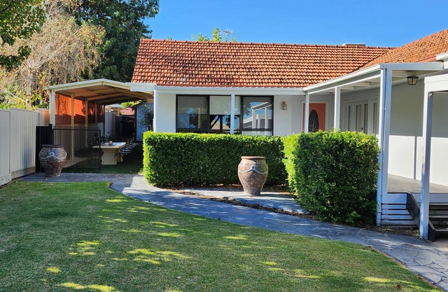 Spacious Home Close to CBD and River Front