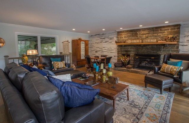 Spacious Mountain Home for Large Groups
