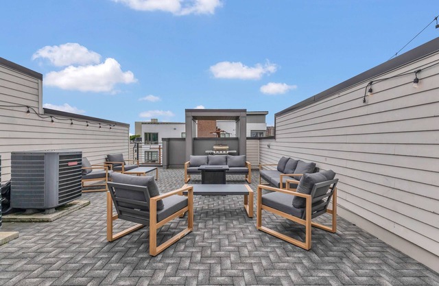 Spacious Nashville Home Near Honky Tonks