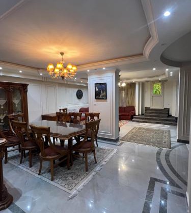 Spacious newly innovated apartment in Prime location