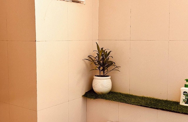 Spacious & Peaceful Homestay in Noida | Family-Friendly, Near Gaur City Mal