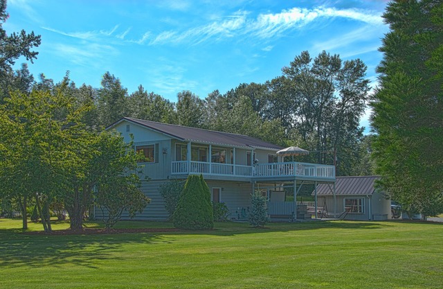 Spacious Skagit Valley Guest House With Stunning Views Of Mount Baker.