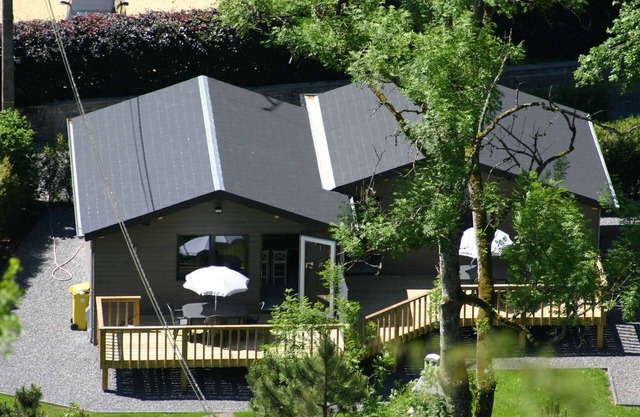 Spacious Villa Near River