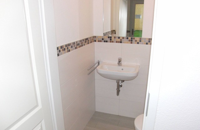 'Spantekow Castle': Apartment for up to 3 guests (with extra bed) & pets