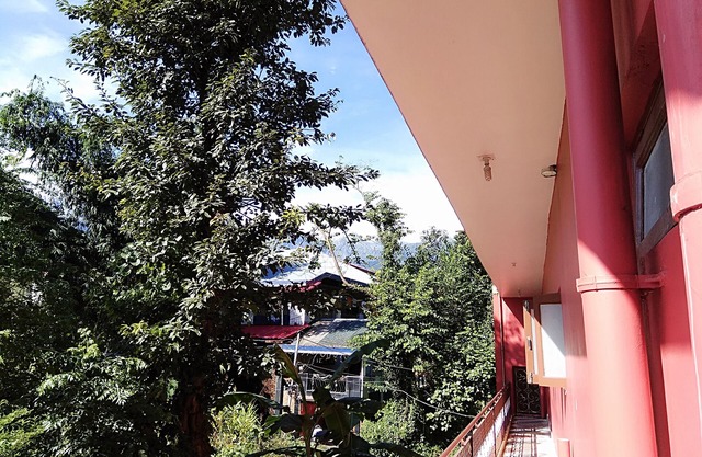 "Sparrow's Nest Resorts and Homestays"