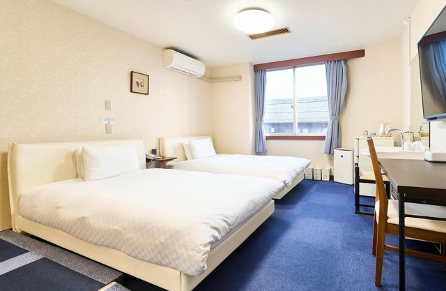 Special twin room wheelchair accessible Japanes/Ogaki Gifu