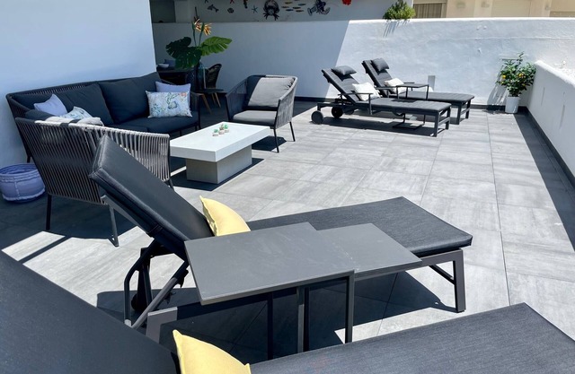 Spectacular, luxurious apartment near the beach