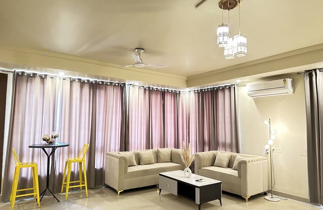 Spectacular Golf View Spacious Modern fully loaded 3 Bedroom Apartmentn