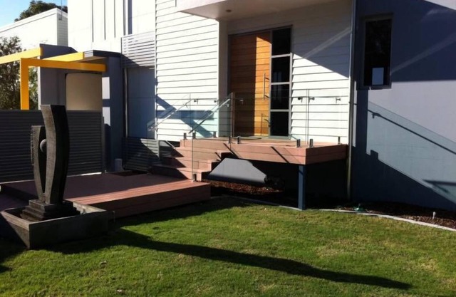 Spectacular holiday home high on the hill with fabulous views and.