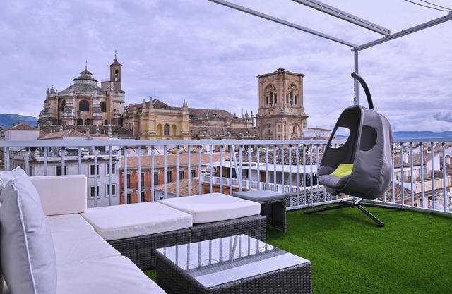 Spectacular Penthouse "Mirador de Siloé" next to the Cathedral
