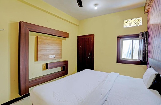 SPOT ON Skydew Oyo Hotel