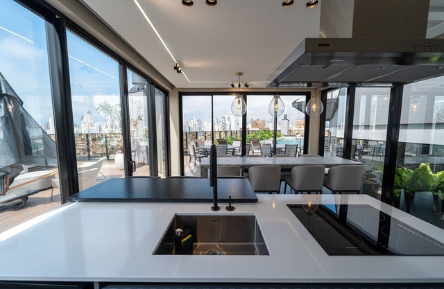 Spot One Garden Apartment