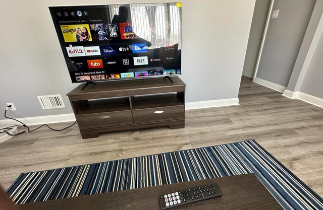 Spotless 2 Bedroom Suite in Winnipeg