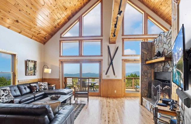 Sprawling Home Atop Beech Mountain