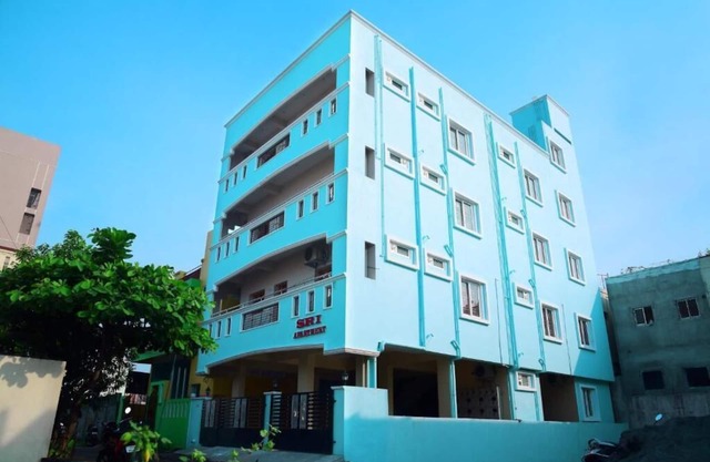 SRI APARTMENT HOMESTAY 2BHK