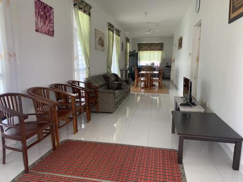 SRI KENANGA HOMESTAY