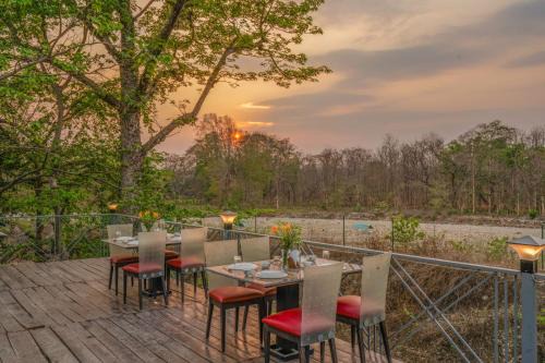 Srina Vilas, Corbett