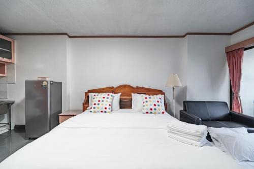 srivaramansion 1 by cream