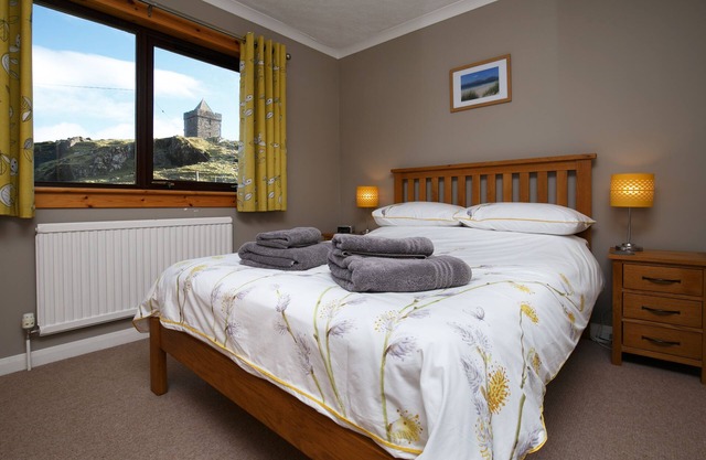 St Clements Croft Self Catering Accommodation, Sleeps 6, Rodel, Isle of Harris