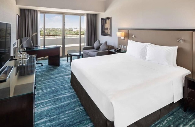 Standard Room Near Al Aini Park By Luxury Bookings