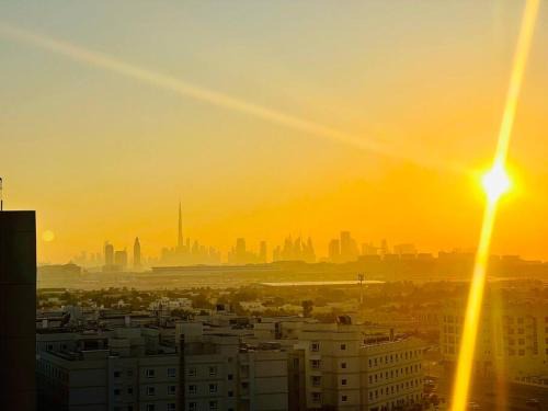 Stay at Al Ghaimah Holiday Homes 1 Bedroom Apartment Near Airport