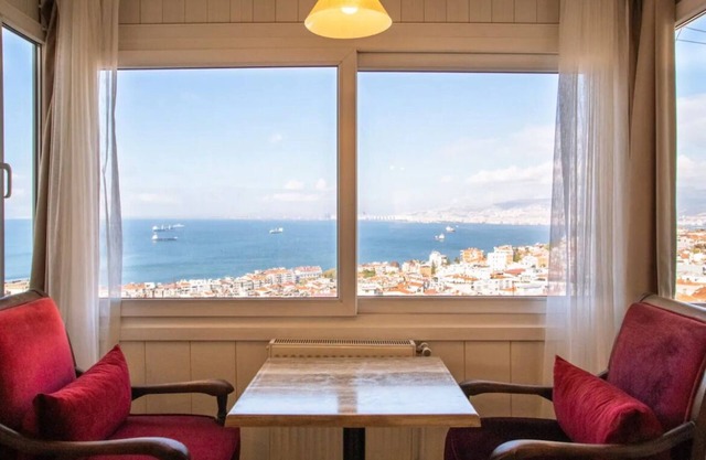 Stay in a Sea View House in the City Center