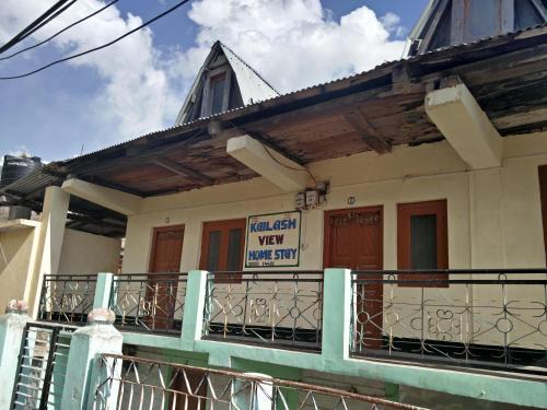 StayApart - Kailash View Homestay