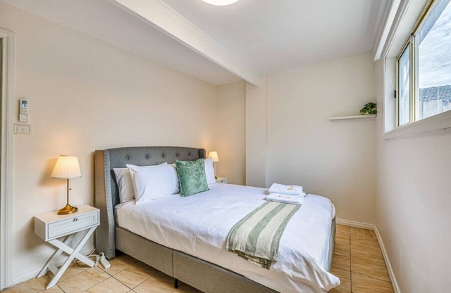 StayAU Cozy 1BR Living Space Near Chadstone