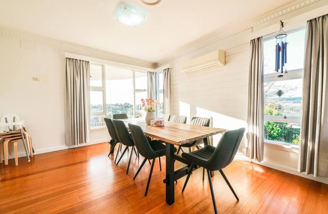 StayAU Newly Luxe 6BR Cradle Mountain w/fireplace