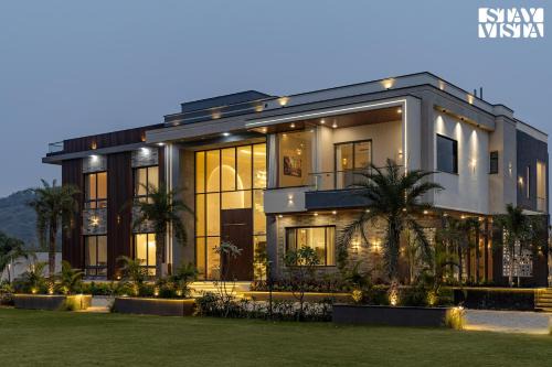 StayVista at Priana - A luxury Pool Villa with Gym