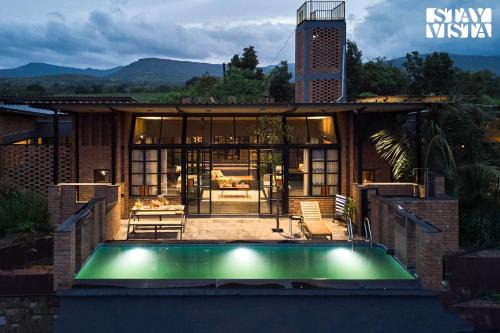 StayVista at Rustic Haven with Pvt Pool, Gazebo & Indoor-Outdoor Game